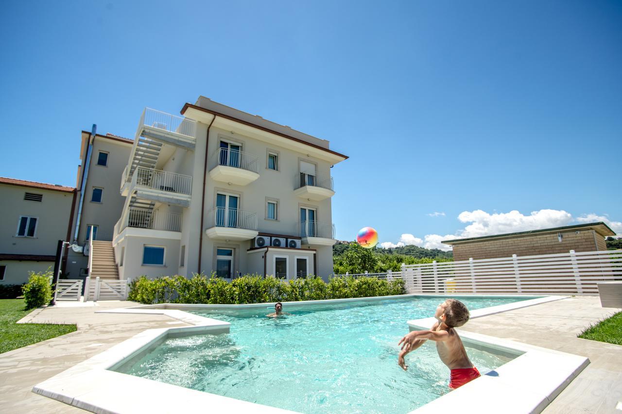 Hotel Palmensis Marina Palmense Exterior photo